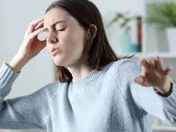 Thiếu chất do chóng mặt khi đứng dậy & cách bổ sung