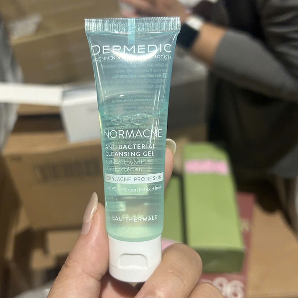 Dermedic Normacne Antibacterial Cleansing Gel rửa mặt kháng khuẩn cho da dầu mụn