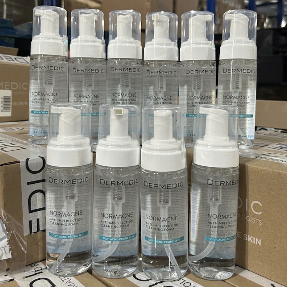 Dermedic Normacne Anti-Imperfection Cleansing Foam sữa rửa mặt làm sạch sâu và ngăn ngừa mụn
