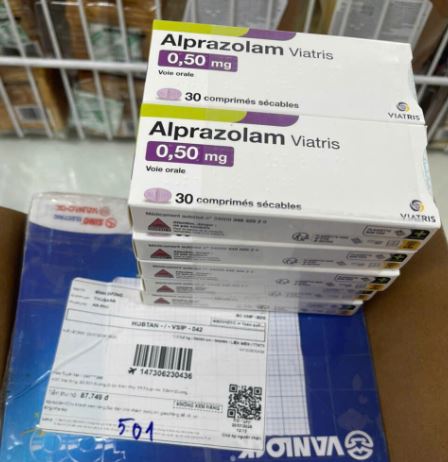 Thuốc Alprazolam Viatris 0,5mg dùng để điều trị lo âu