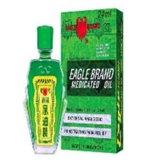 Dầu gió xanh Con Ó (eagle brand singapore) chai 24ml